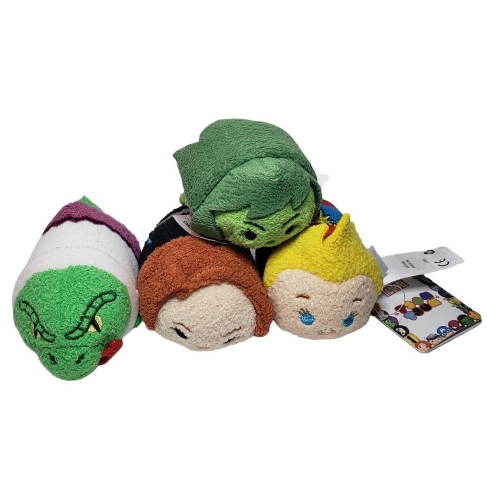 Marvel Tsum Tsum Blk Widow Lizard She-Hulk Cpt Marvel Plush 4 pc Hero Set NWT